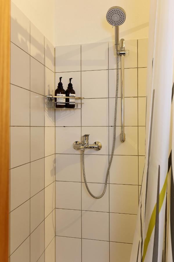 *City, Naehe Hbf, Kingsizebetten, Fitnessecke* Дуйсбург Экстерьер фото